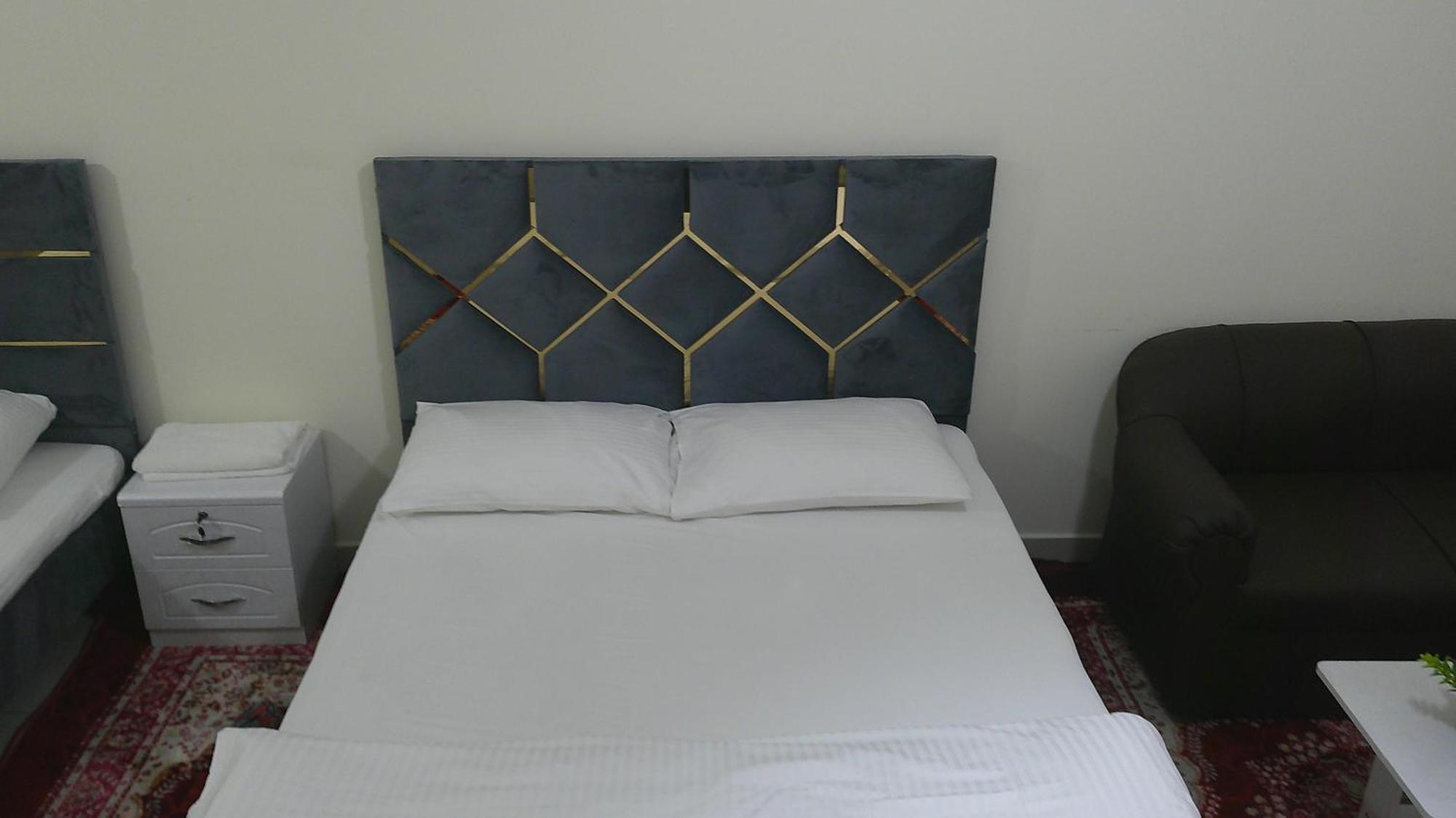 Ruby Star Hostel Dubai F2 Exterior photo