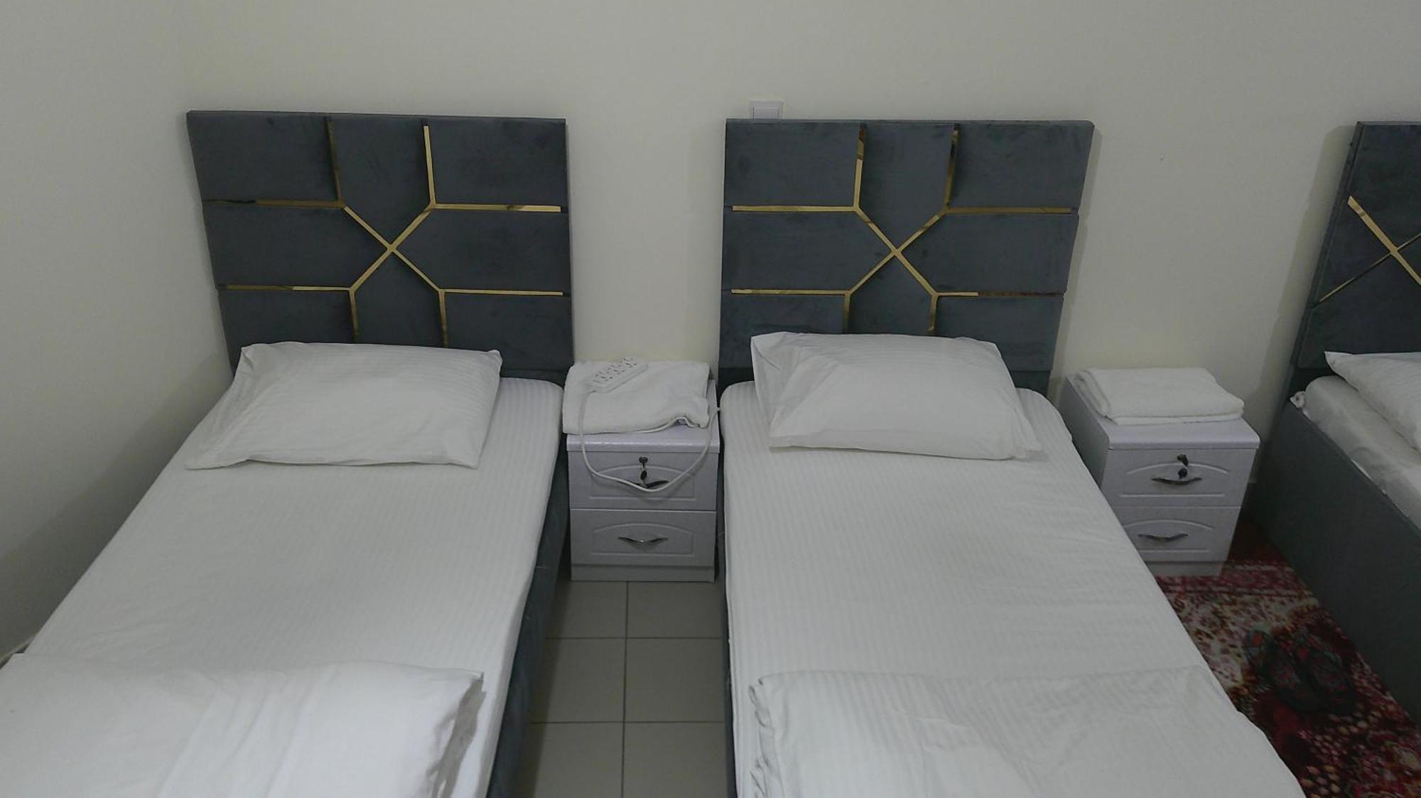 Ruby Star Hostel Dubai F2 Exterior photo