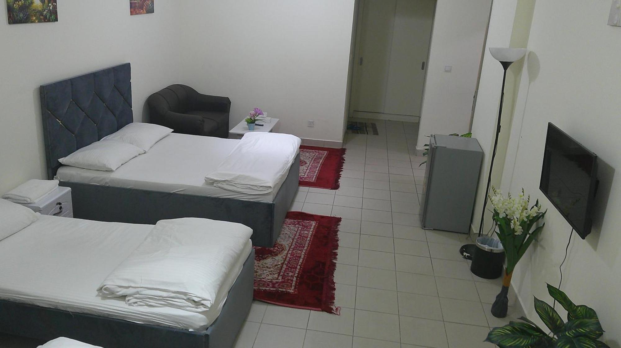 Ruby Star Hostel Dubai F2 Exterior photo