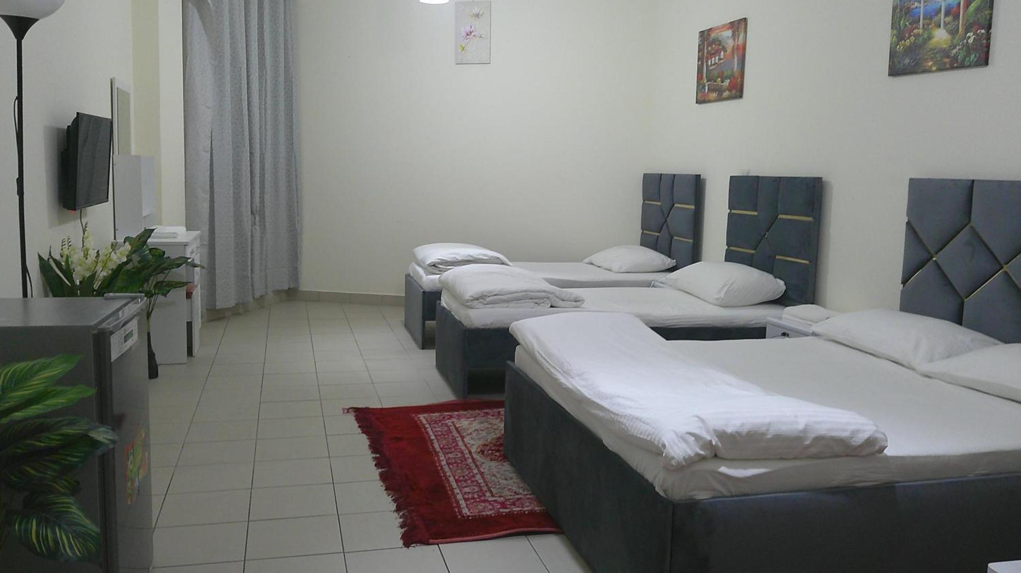 Ruby Star Hostel Dubai F2 Exterior photo