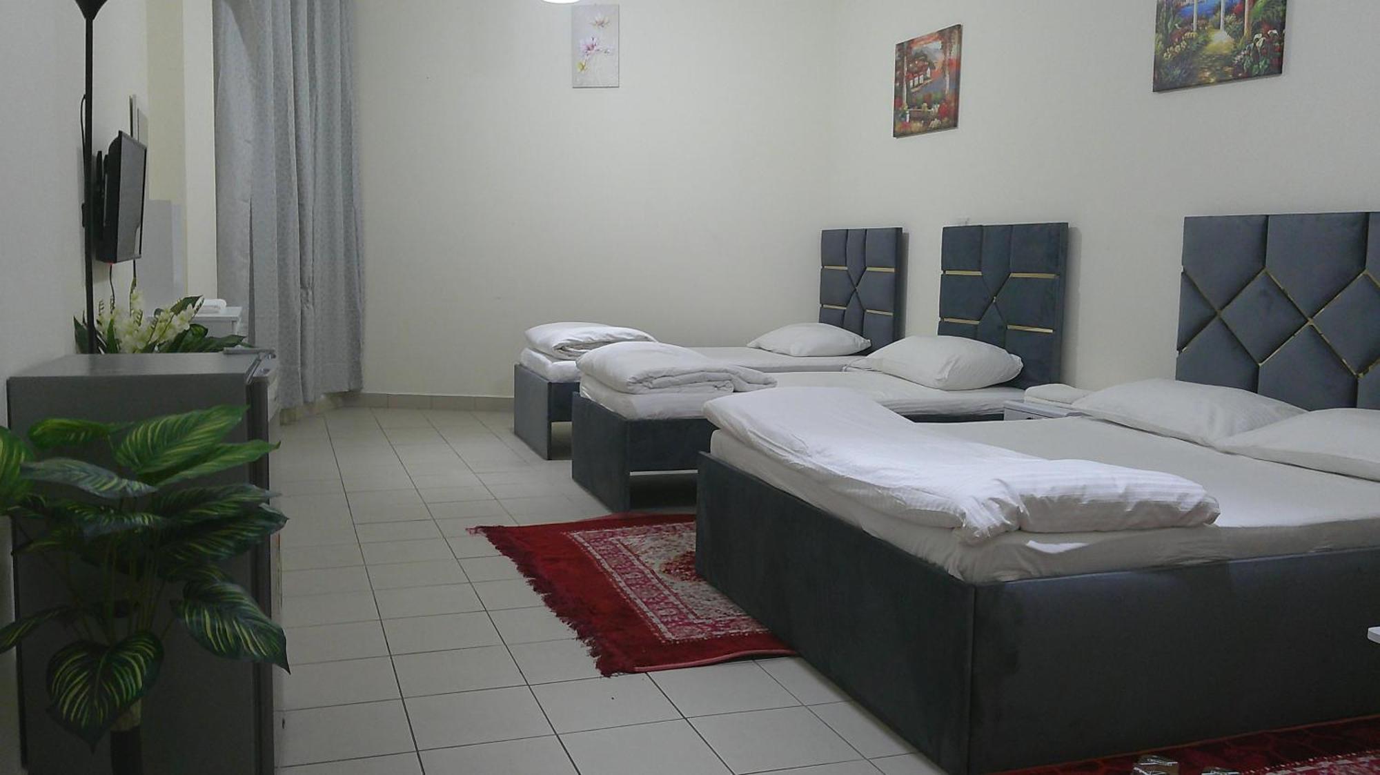 Ruby Star Hostel Dubai F2 Exterior photo