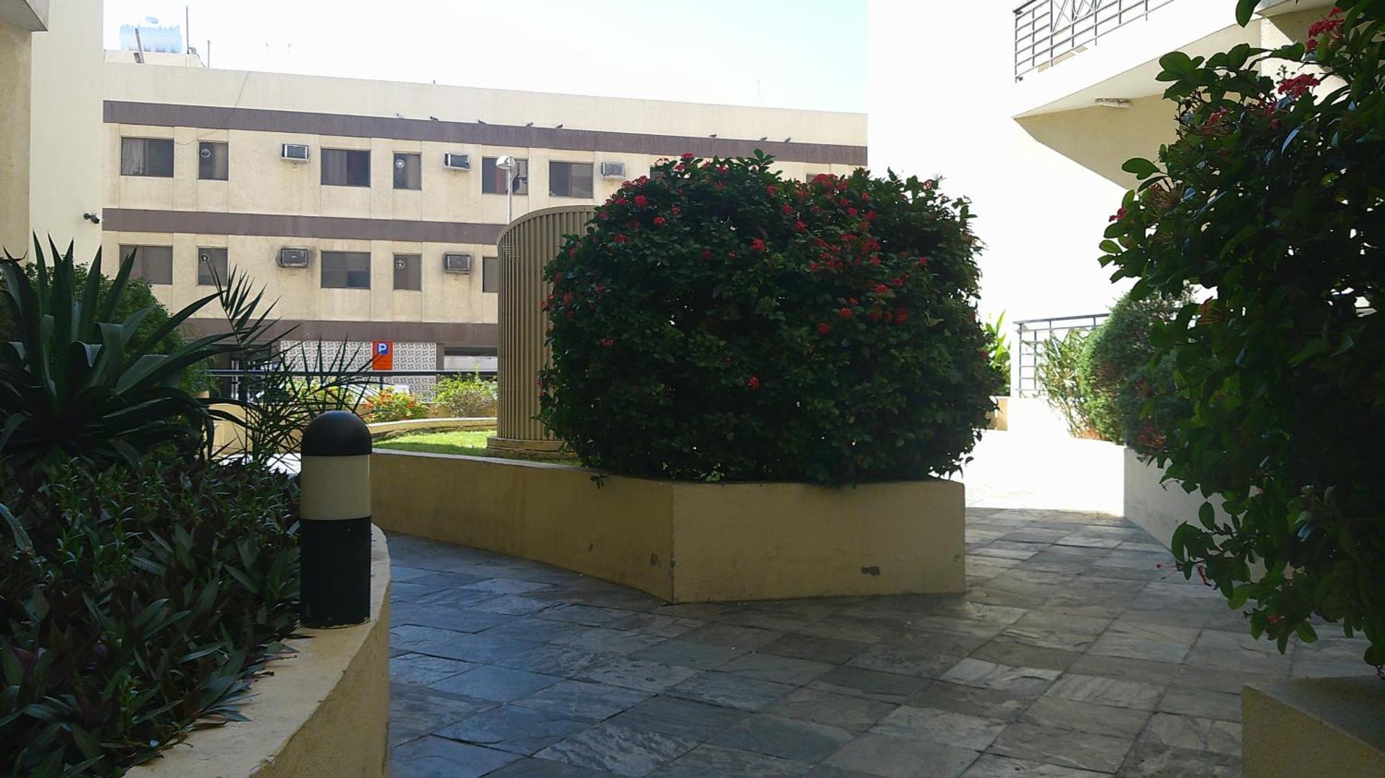 Ruby Star Hostel Dubai F2 Exterior photo